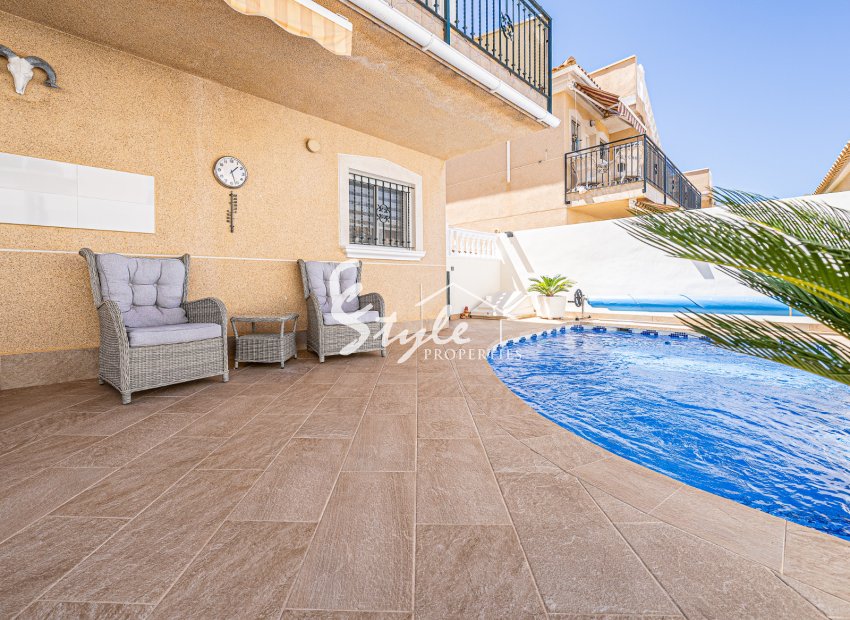 Resale - Villa - Villamartin - Montegolf