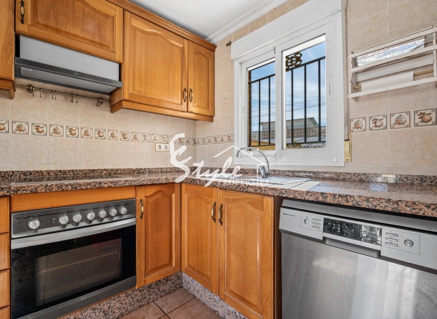 Resale - Villa - Villamartin, Orihuela Costa - Castillo de Don Juan