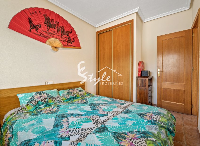 Resale - Villa - Villamartin, Orihuela Costa - Castillo de Don Juan