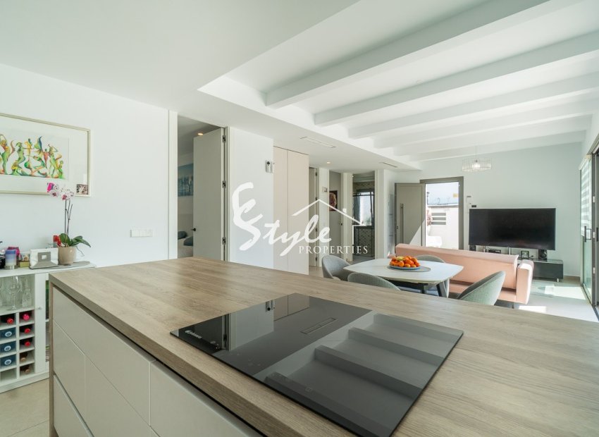 Resale - Villa - Villamartin, Orihuela Costa - Villamartin Golf