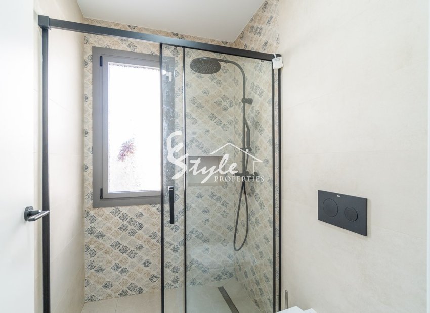 Resale - Villa - Villamartin, Orihuela Costa - Villamartin Golf