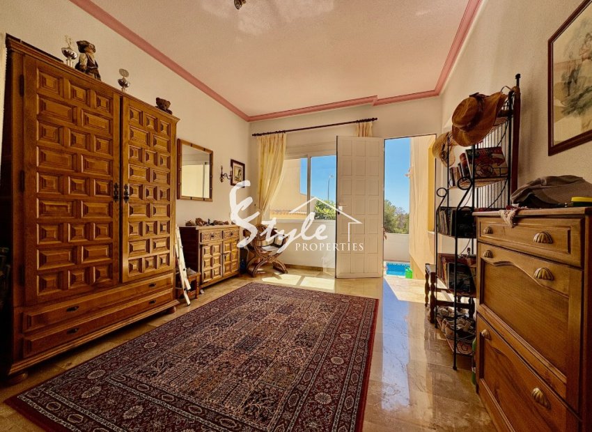 Resale - Villa - Villamartin, Orihuela Costa - Villamartin