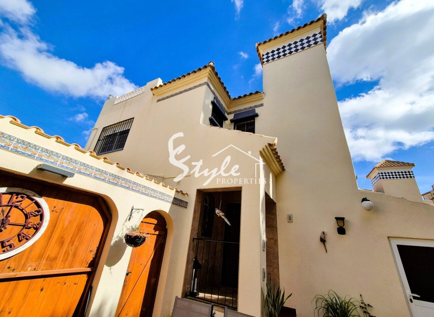 Resale - Villa - Villamartin, Orihuela Costa - Villamartin