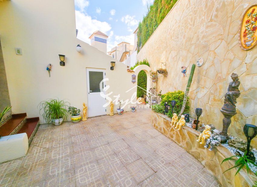 Resale - Villa - Villamartin, Orihuela Costa - Villamartin