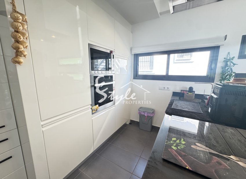 Resale - Villa - Villamartin, Orihuela Costa - Villamartin