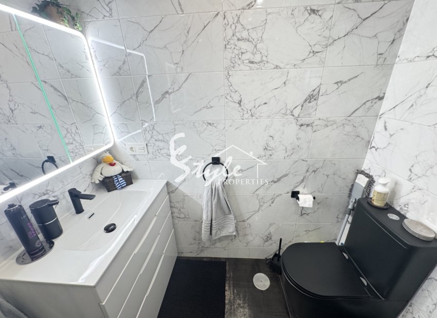 Resale - Villa - Villamartin, Orihuela Costa - Villamartin