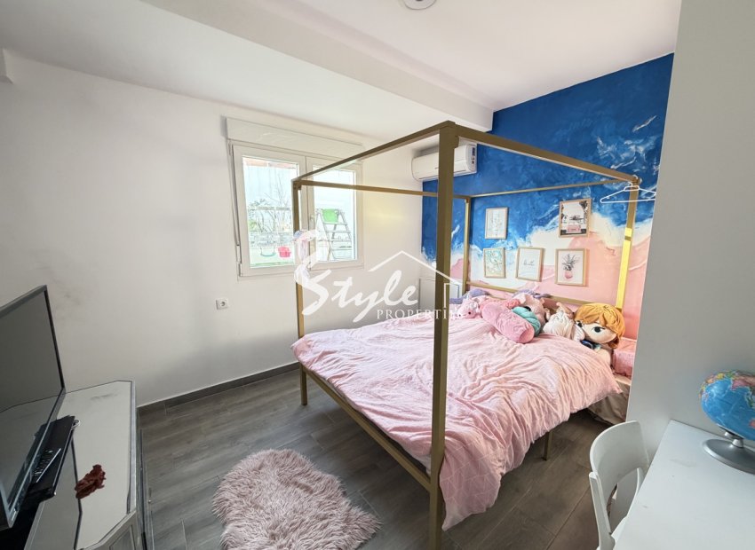 Resale - Villa - Villamartin, Orihuela Costa - Villamartin