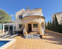 Resale - Villa - Villamartin, Orihuela Costa - Villamartin