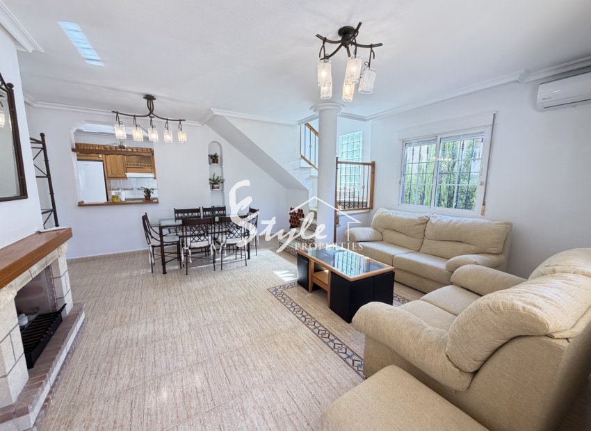 Resale - Villa - Villamartin, Orihuela Costa - Villamartin