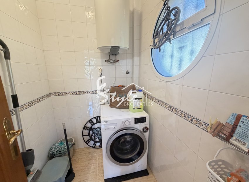 Resale - Villa - Villamartin, Orihuela Costa - Villamartin