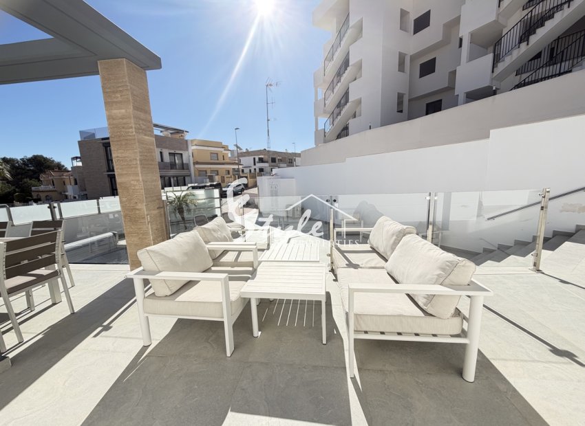 Resale - Villa - Villamartin, Orihuela Costa - Villamartin