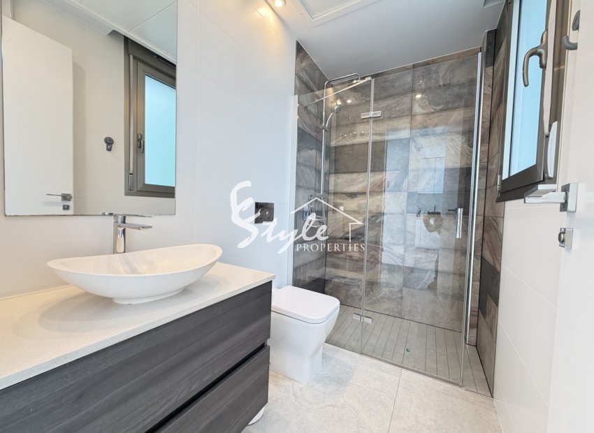 Resale - Villa - Villamartin, Orihuela Costa - Villamartin