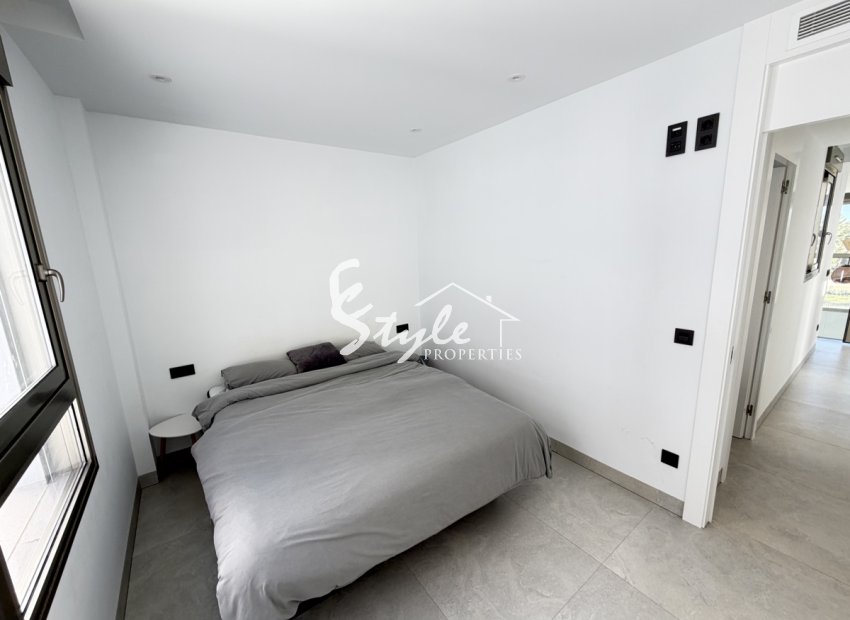 Resale - Villa - Villamartin, Orihuela Costa - Villamartin