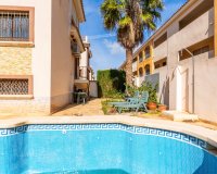 Resale - Villa - Villamartin, Orihuela Costa - Villamartin