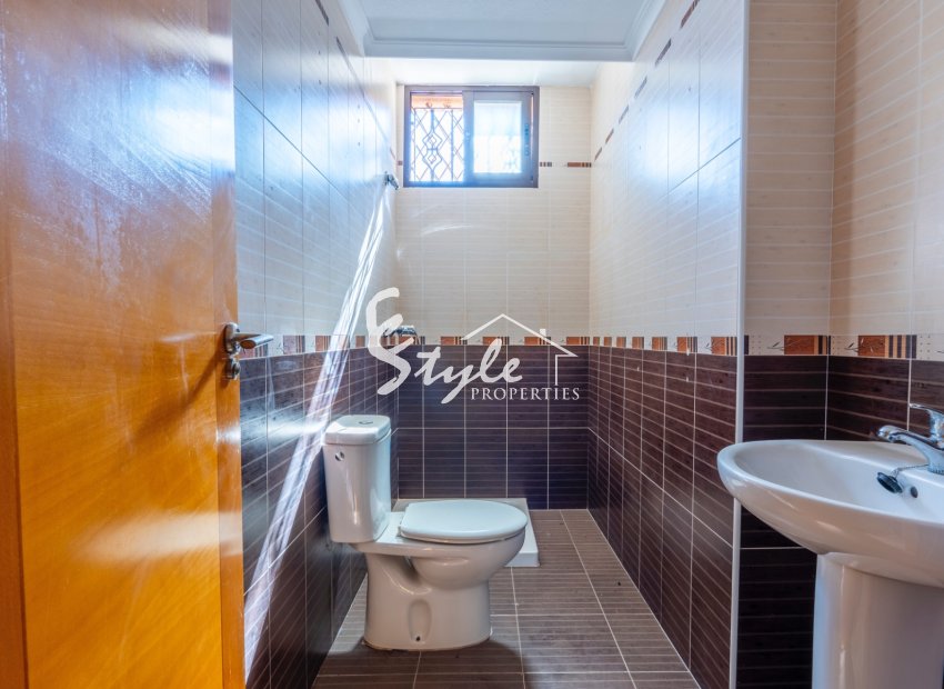 Resale - Villa - Villamartin, Orihuela Costa - Villamartin