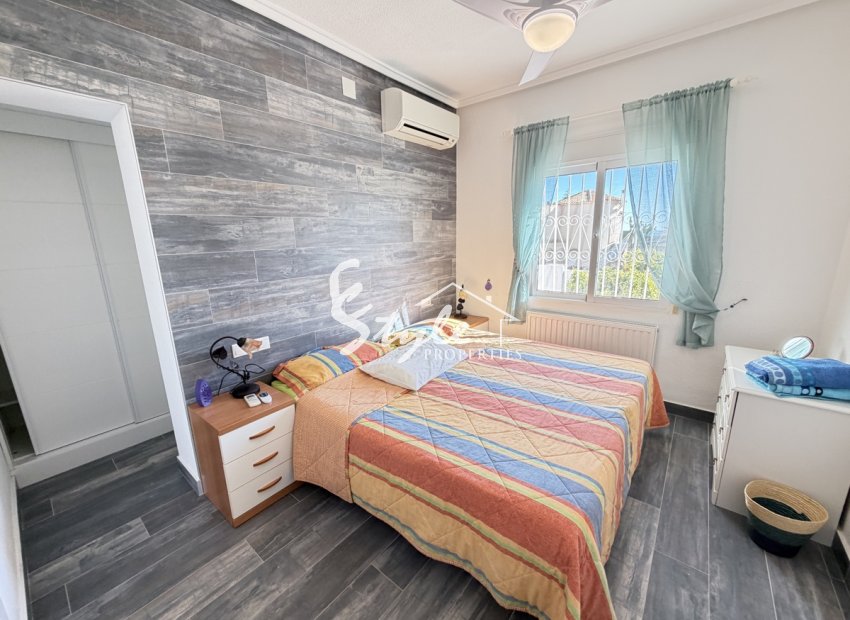 Resale - Villa - Villamartin, Orihuela Costa - Villamartin