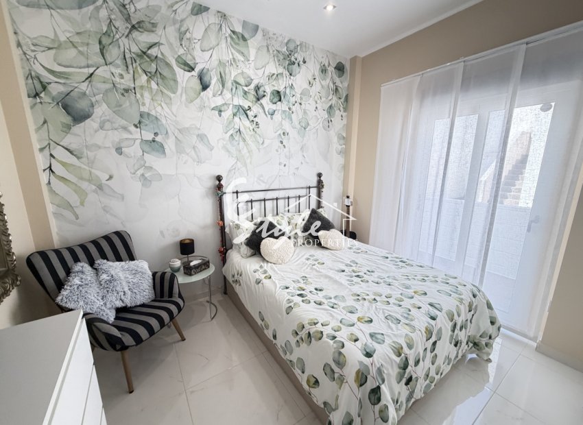 Resale - Villa - Villamartin, Orihuela Costa - Villamartin