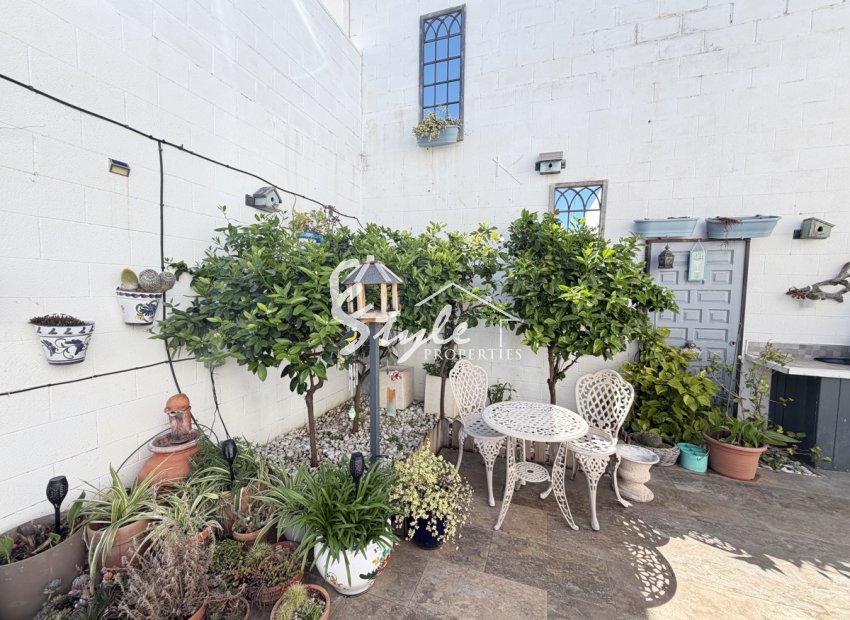 Resale - Villa - Villamartin, Orihuela Costa - Villamartin