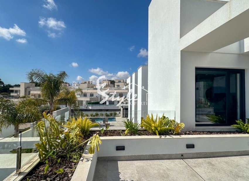 Resale - Villa - Villamartin, Orihuela Costa - Villamartin