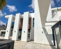 Resale - Villa - Villamartin, Orihuela Costa - Villamartin