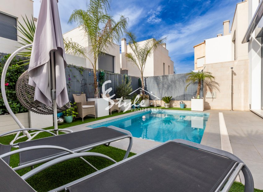 Resale - Villa - Villamartin - Pau 26