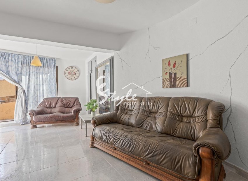 Resale - Villa - Villamartin - Res. Las Filipinas