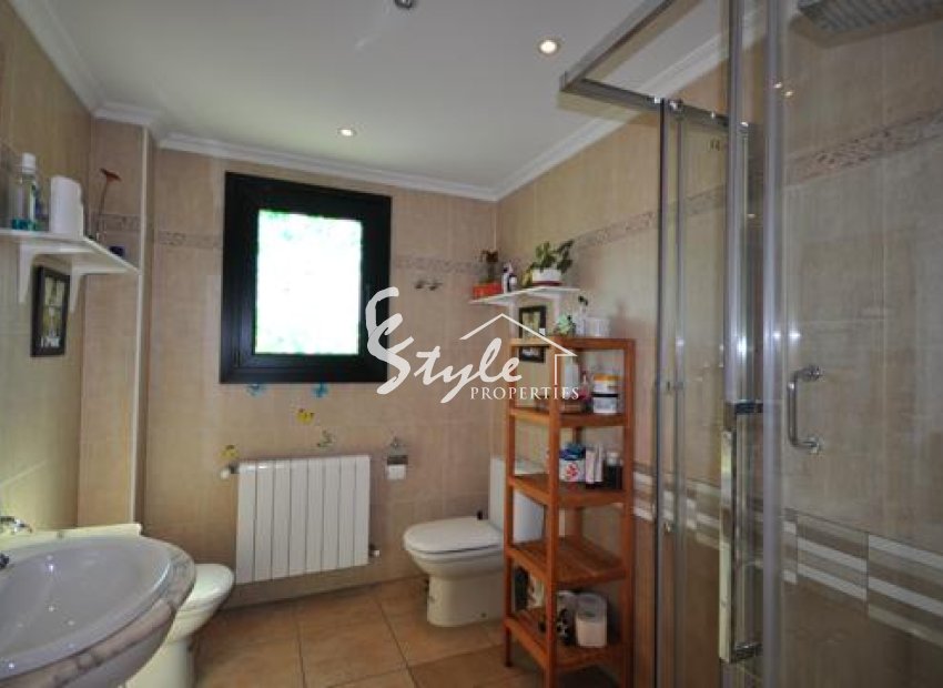 Resale - Villa - Villamartín - Villamartin