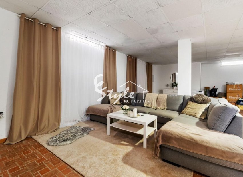 Resale - Villa - Villamartin