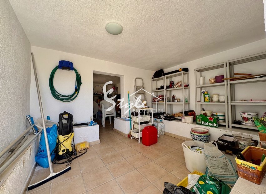 Resale - Villa - Villamartin