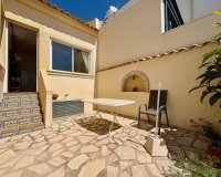 Resale - Villa - Villamartin