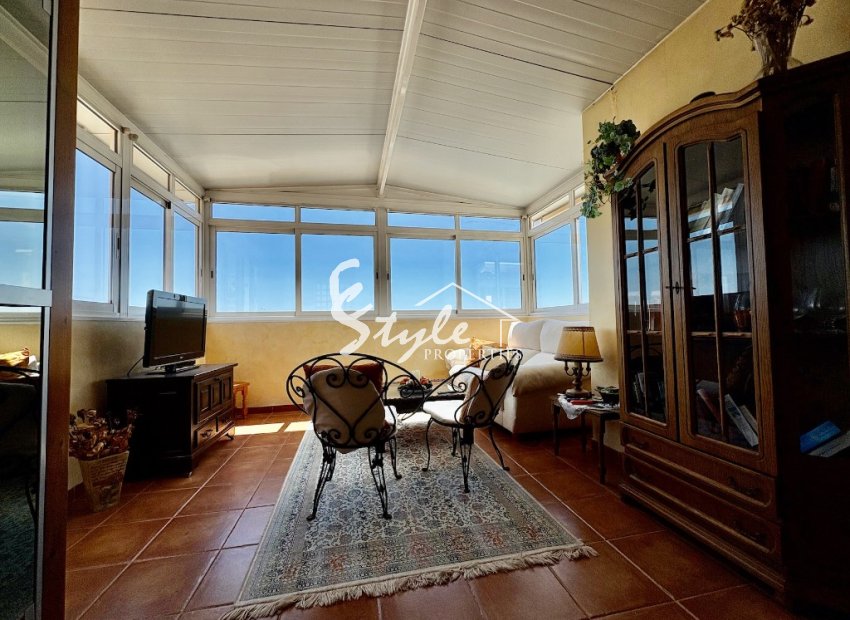 Resale - Villa - Villamartin