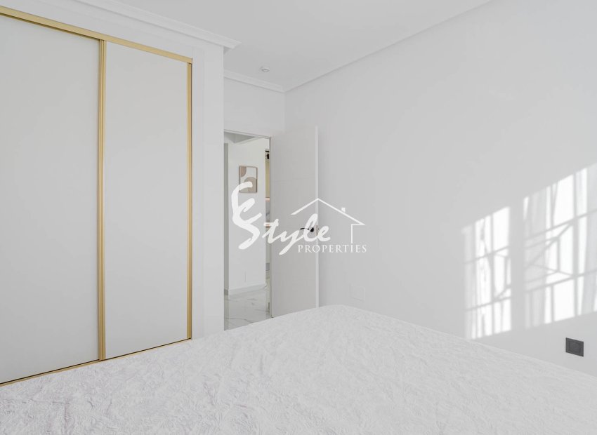 Reventa - 1. Apartment / flat - Orihuela Costa  - Playa Flamenca