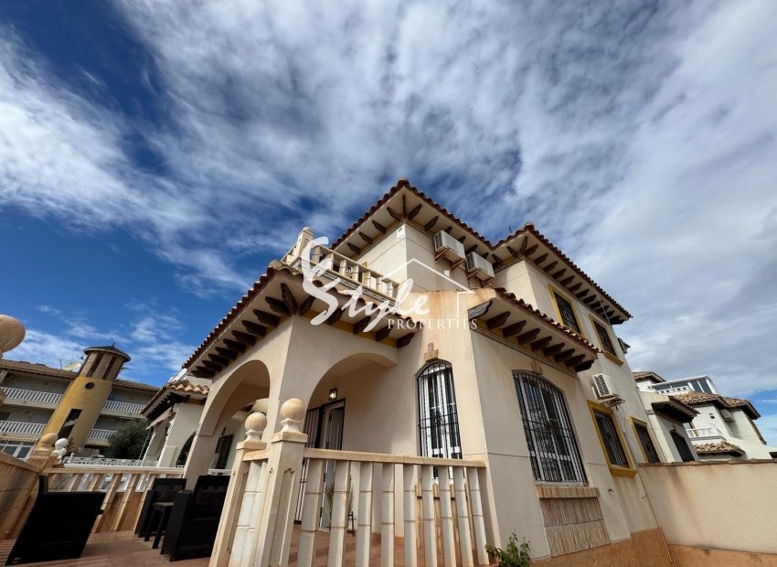 Reventa - Adosado - Orihuela-Costa - Lomas de Cabo Roig-Los Dolses