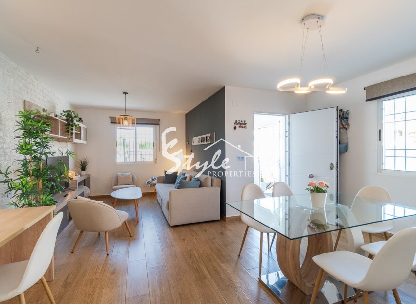 Reventa - Adosado - Torrevieja - El Limonar