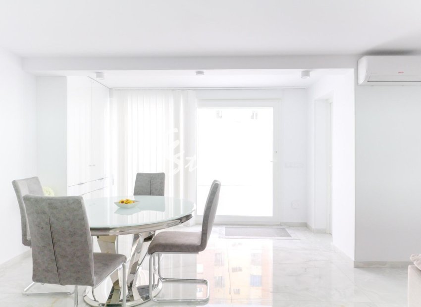 Reventa - Adosado - Torrevieja - Punta Prima