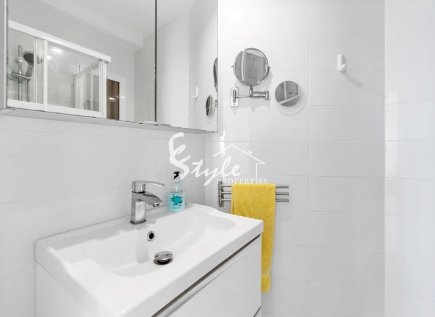 Reventa - Apartamento - Campoamor