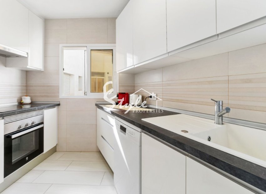 Reventa - Apartamento - Campoamor