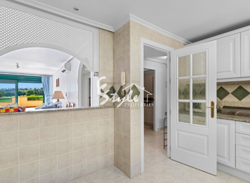 Reventa - Apartamento - Campoamor