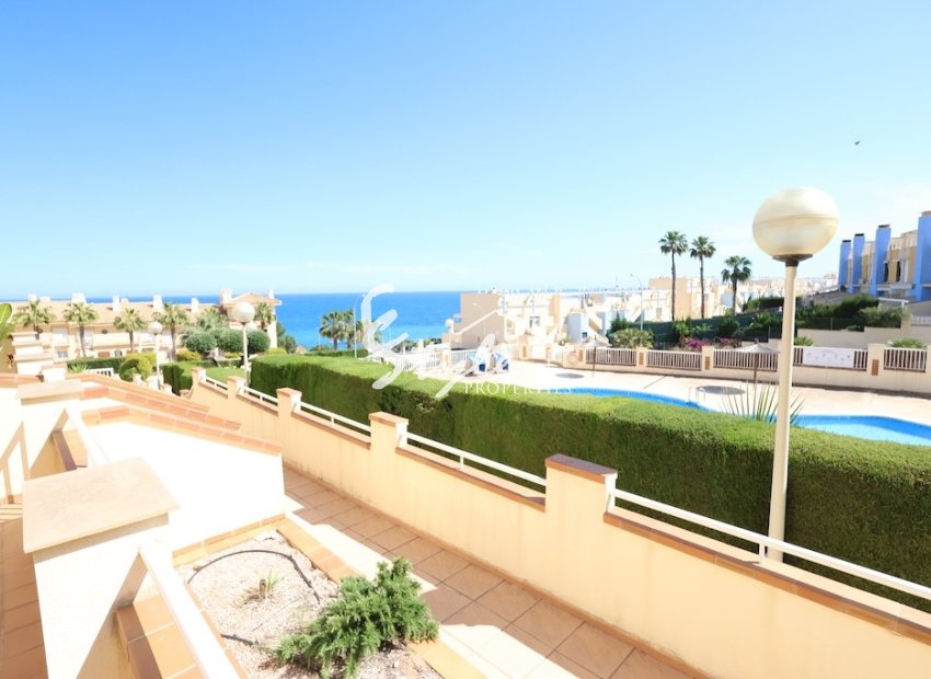 Reventa - Apartamento - Campoamor