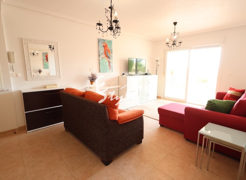 Reventa - Apartamento - Campoamor