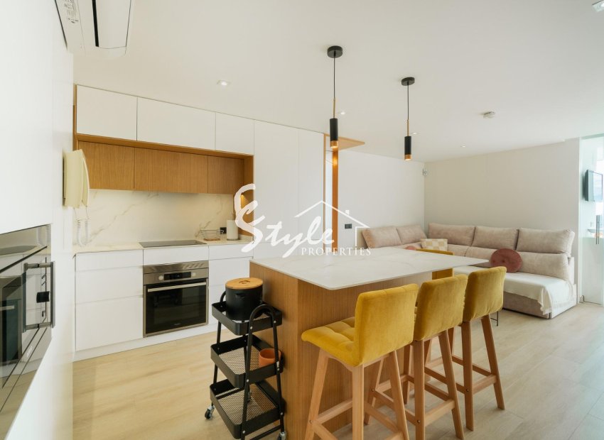 Reventa - Apartamento - Guardamar - Puerto Deportivo