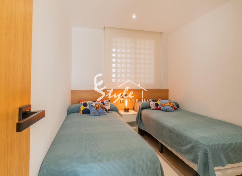 Reventa - Apartamento - Guardamar - Puerto Deportivo
