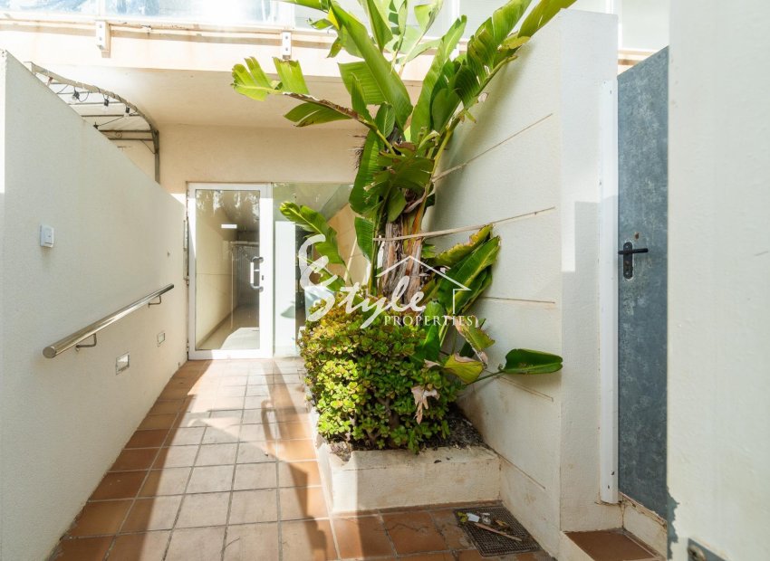 Reventa - Apartamento - Guardamar - Puerto Deportivo