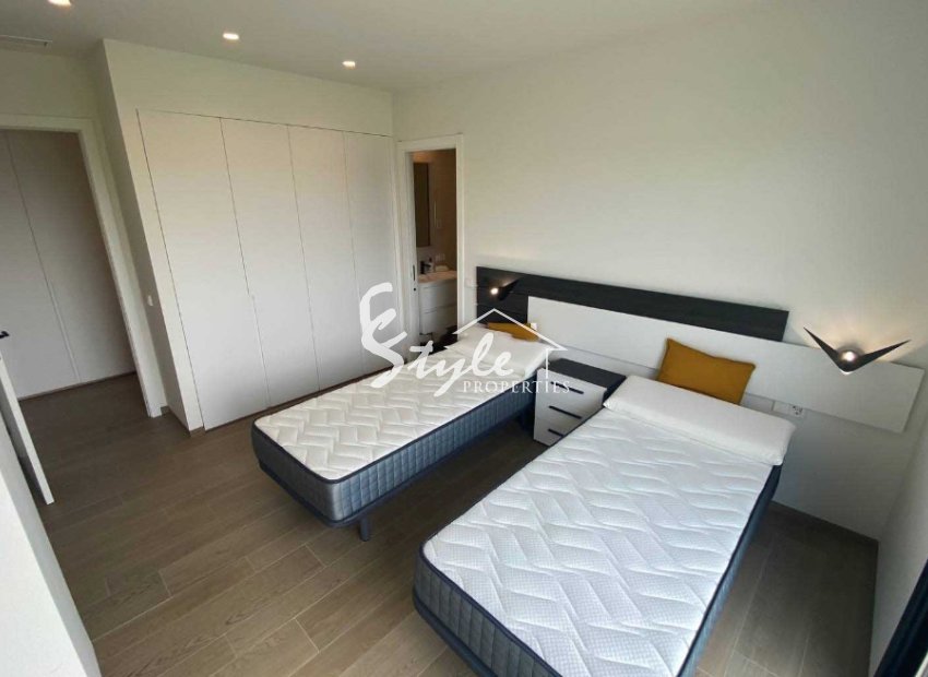 Reventa - Apartamento - Las Colinas Golf
