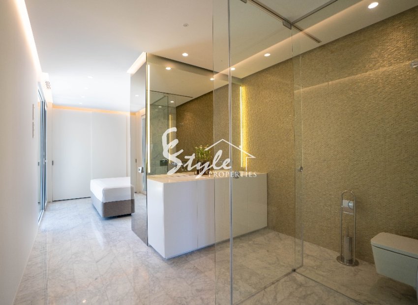 Reventa - Apartamento - Las Colinas Golf