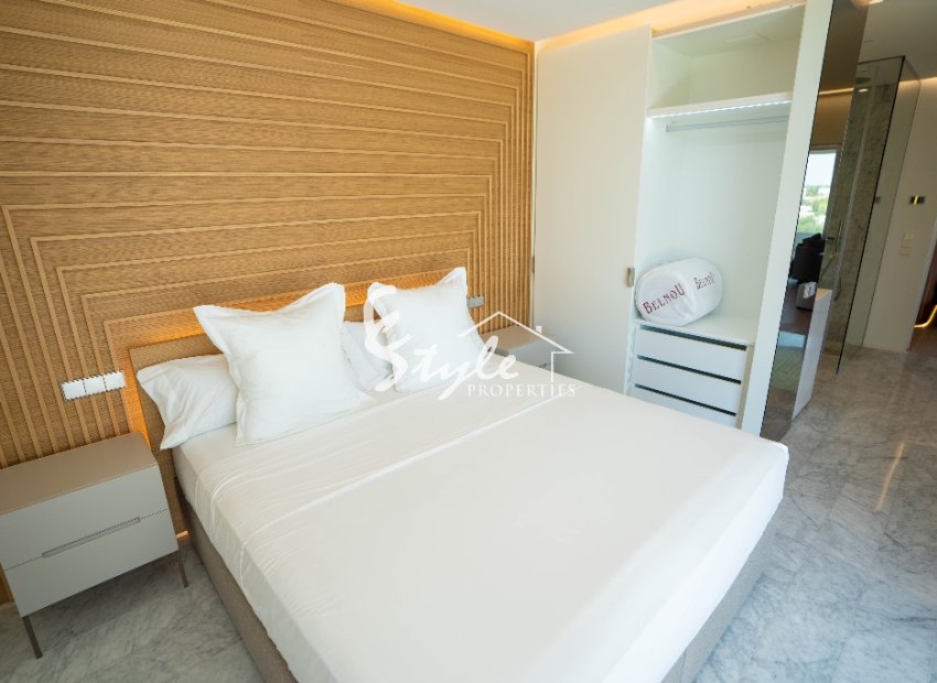 Reventa - Apartamento - Las Colinas Golf