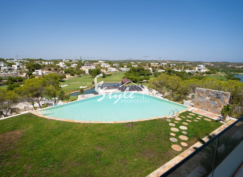 Reventa - Apartamento - Las Colinas Golf