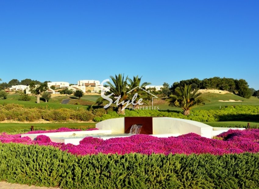 Reventa - Apartamento - Las Colinas Golf
