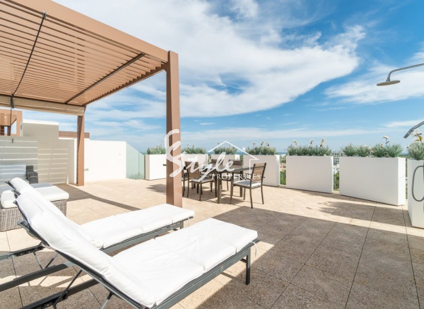 Reventa - Apartamento - Las Colinas Golf