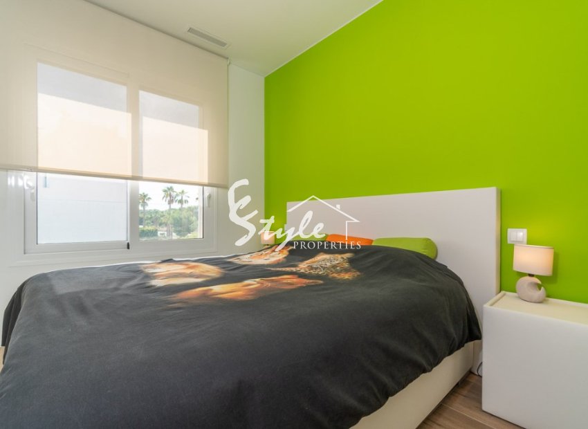Reventa - Apartamento - Las Colinas Golf